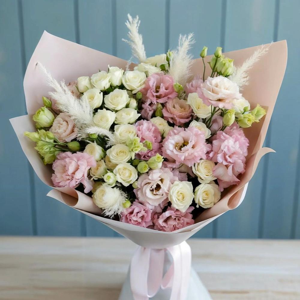 Букет цветов из: Альстромерии и Розы в Чигораке