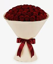Букет 101 Бордовая роза Блэк Бакарра в Чигораке