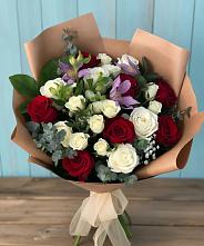 Букет цветов из:  Розы и Альстромерии в Чигораке