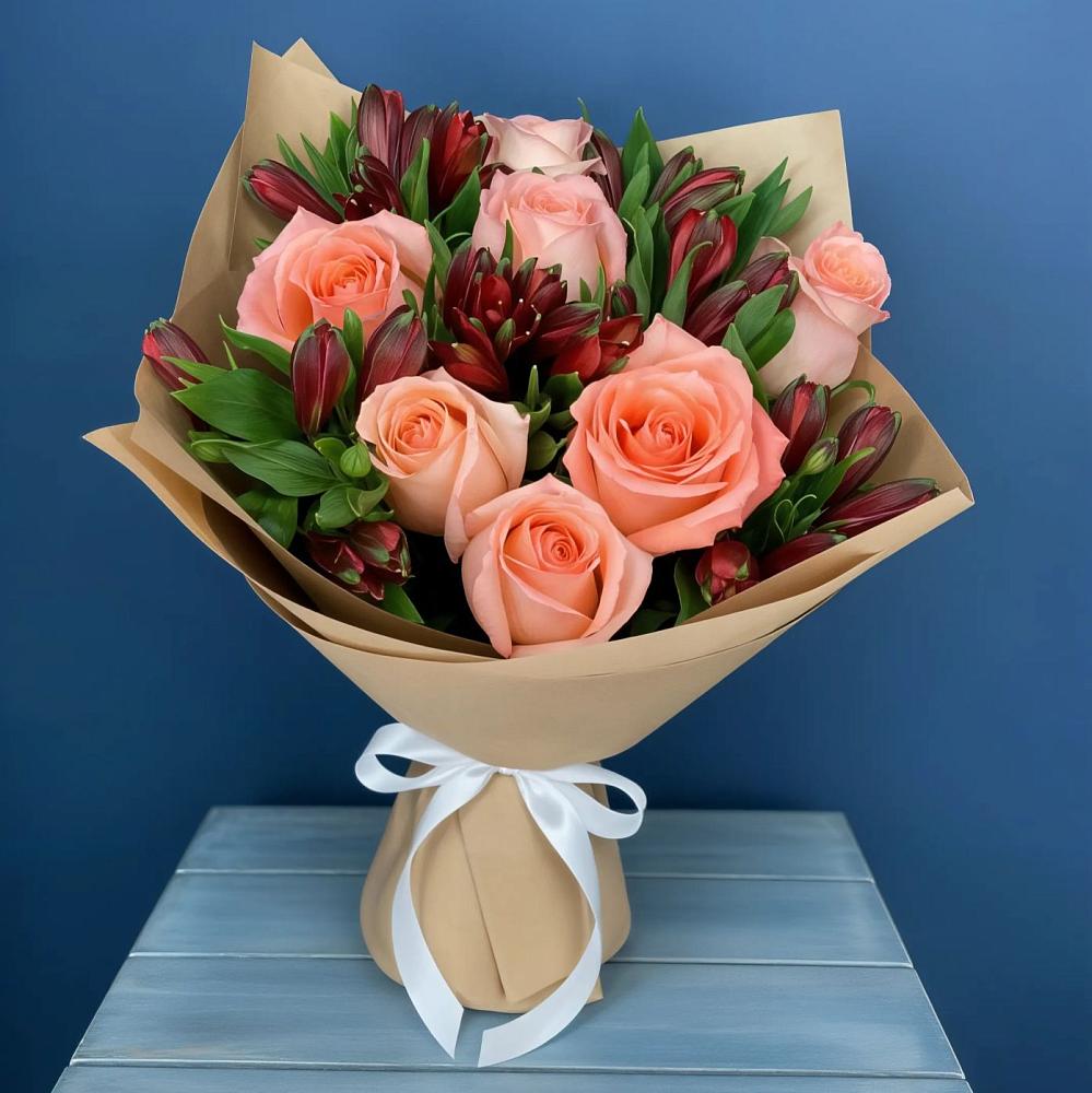 Букет цветов из: Розы и Альстромерии в Чигораке