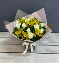 Букет цветов из:  Орхидеи и Розы в Чигораке