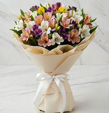 Букет цветов из:  Альстромерии в Чигораке