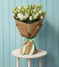 Букет цветов из:  Лизиантусы в Чигораке