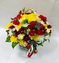 Цветочная композиция из Хризантемы и Розы в корзине в Чигораке