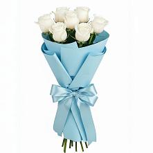 Букет 7 белых роз Проуд в Чигораке