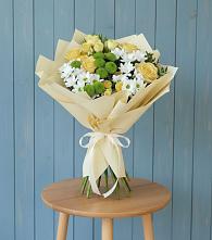 Букет цветов из:  Хризантемы и Розы в Чигораке