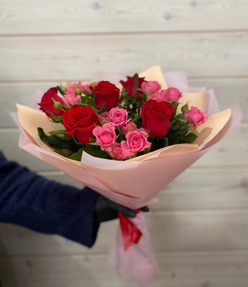Букет цветов из: Розы в Чигораке